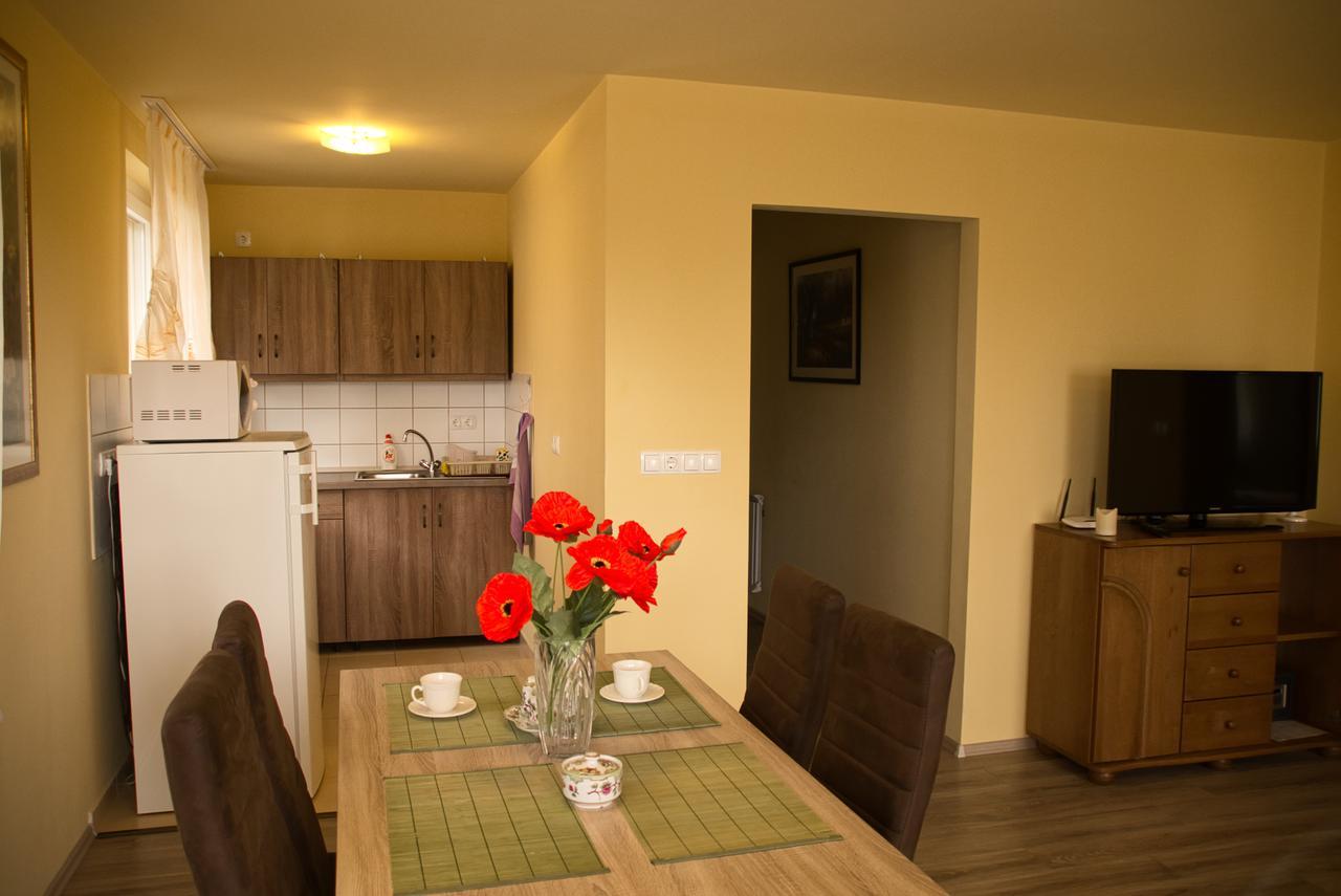 Bodó Park Apartment Hévíz Exterior foto